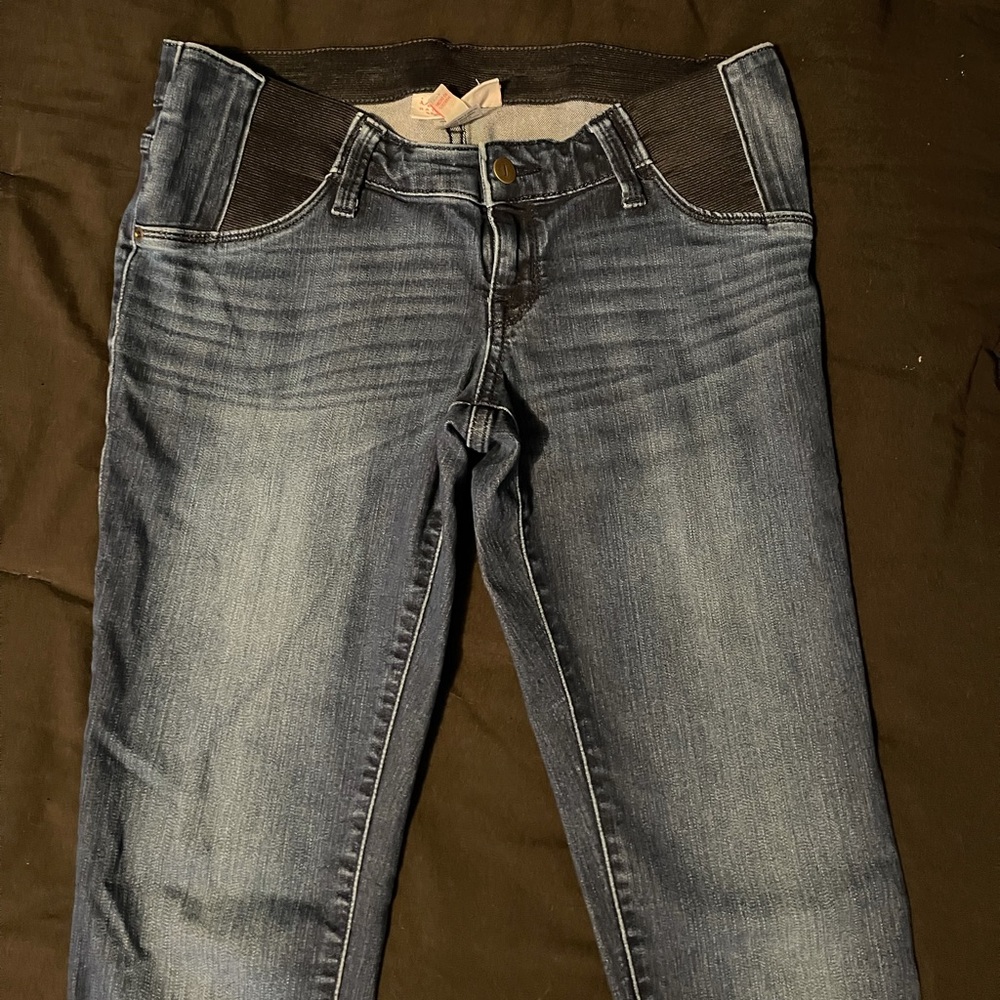 Size 2 maternity skinny jeans